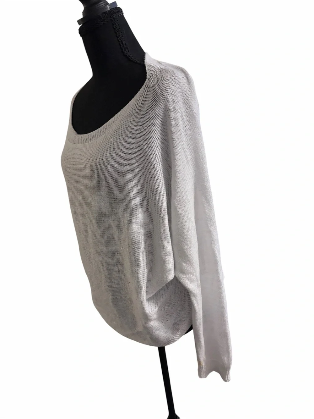 Source Unknown Off-the-Shoulder Light Gray Knit Sweater